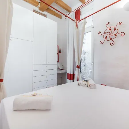 度假居 Il Rifugio Di Bia Romantic House 卡利亚里